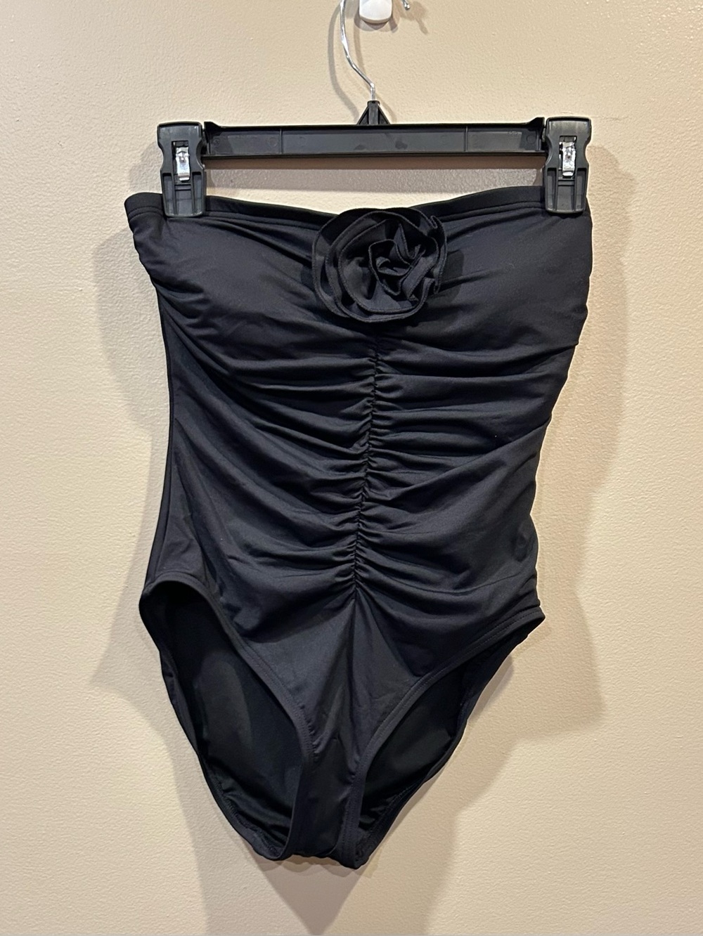 Kate Spade Bandeau One Piece Swimsuit With A Detachable Strap